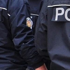 polis sokak kopegini tabancayla oldurdu D2SHM21K