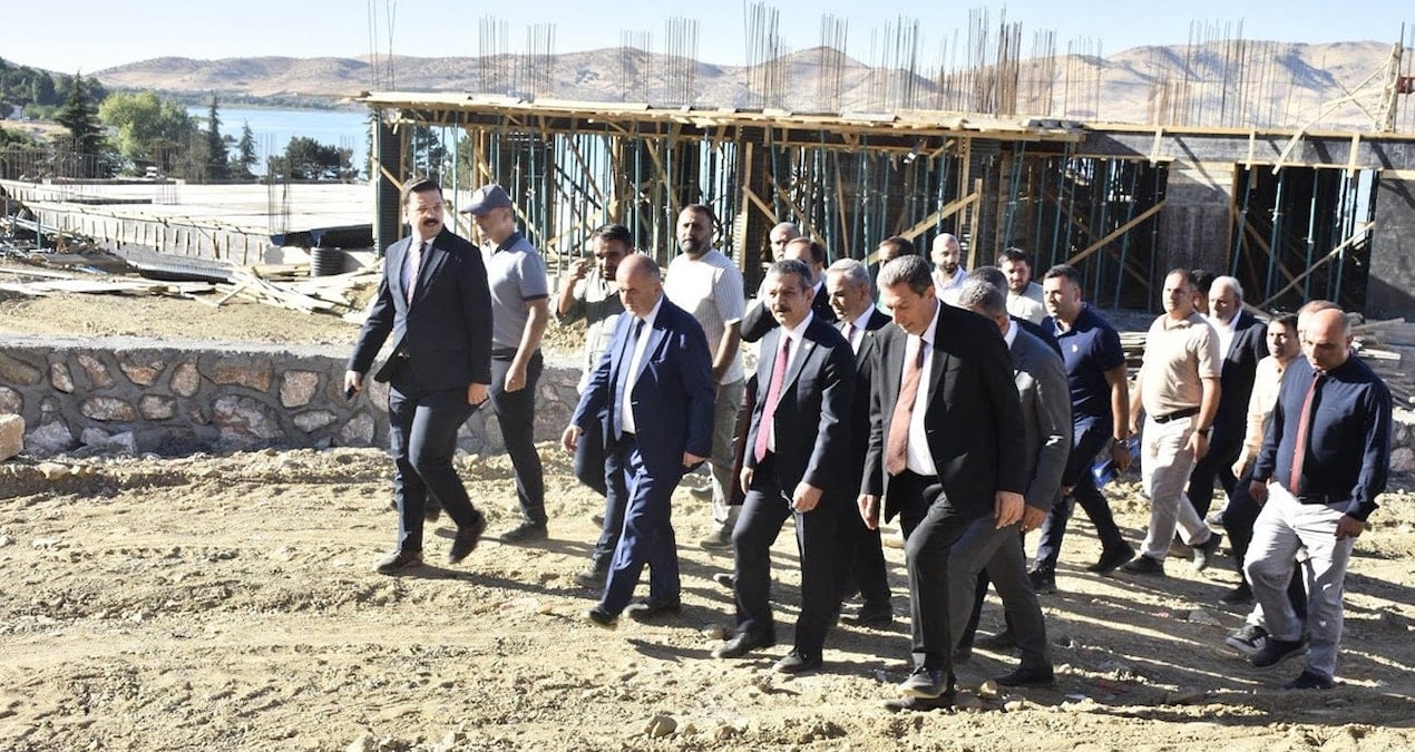 dere yatagi uyarilari gormezden gelindi akpli vekil ve vali yerinde inceledi xwkj4ads