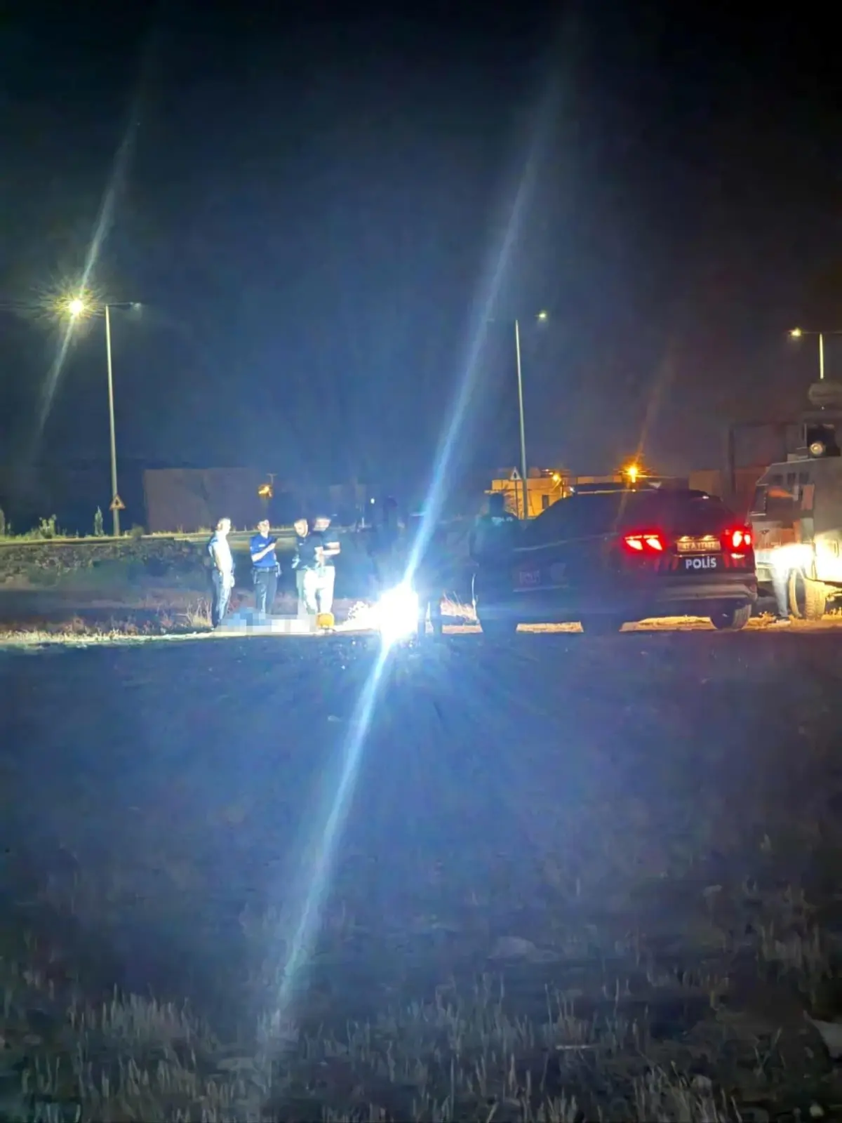 kiziltepede bos arazide erkek cesedi bulundu pybedYzt