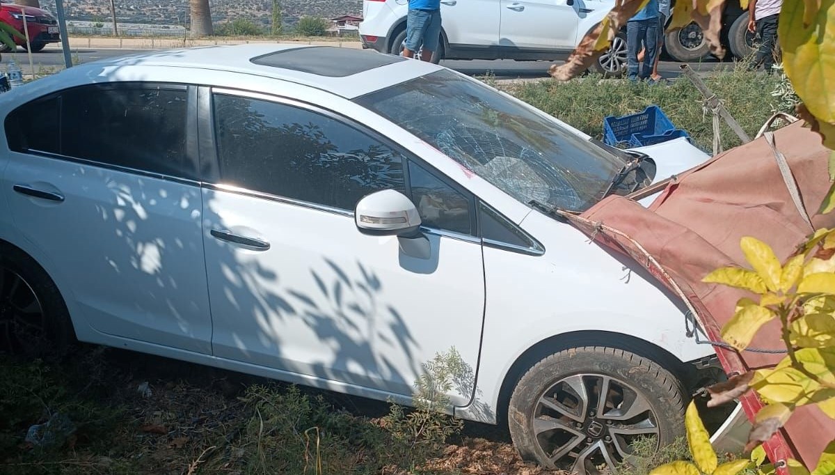 mersinde feci kaza olu ve yaralilar var VSeiSDHu