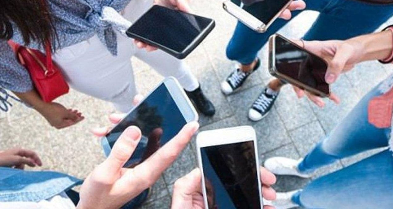 tarihi deney tamamlandi ne dusunurseniz bir anda ekranda belirecek czspdLyV