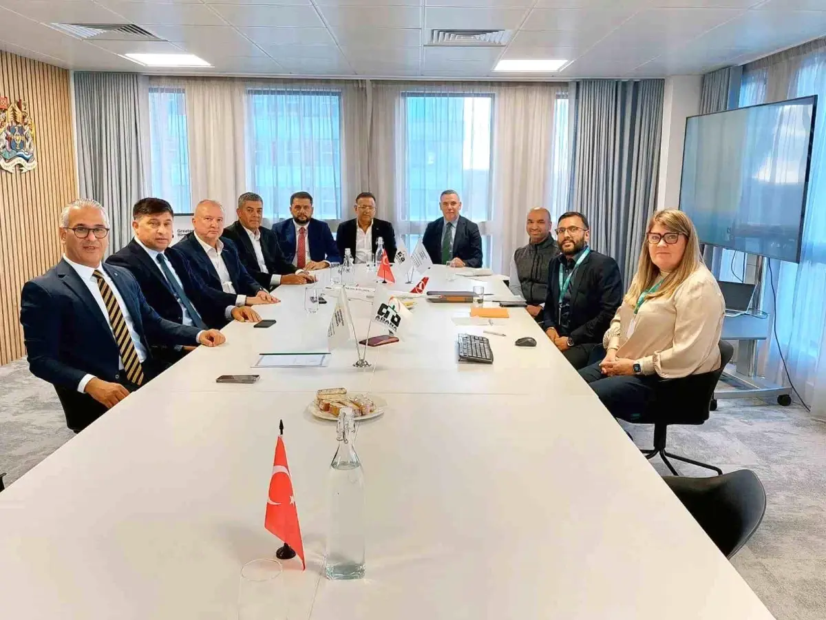 adana ticaret odasi heyeti ingilterede yatirim firsatlarini gorustu AWxx8wy2