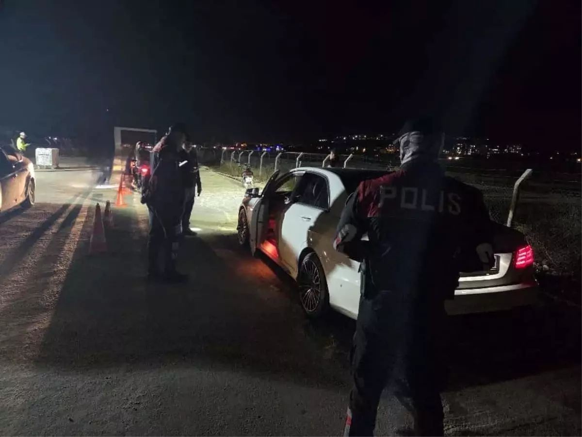 adiyamanda konteyner kentlerde asayis uygulamasi 1gDIrpWH