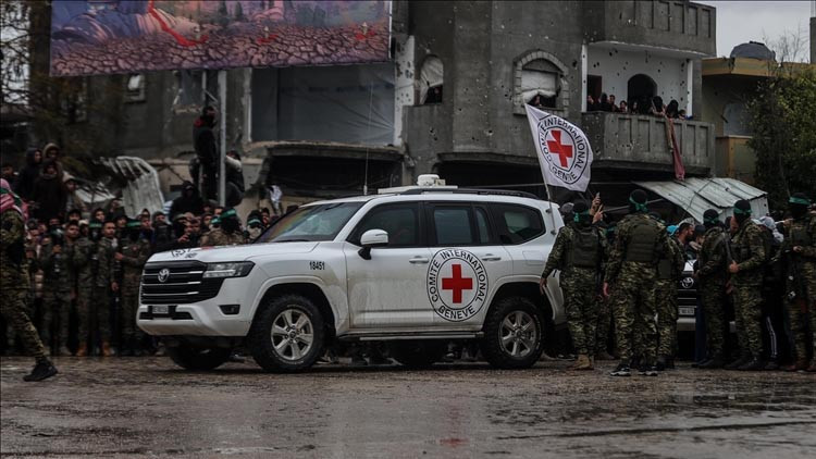 hamas 4 esirin daha cenazesini teslim edecek vyHCHx7n.jpg