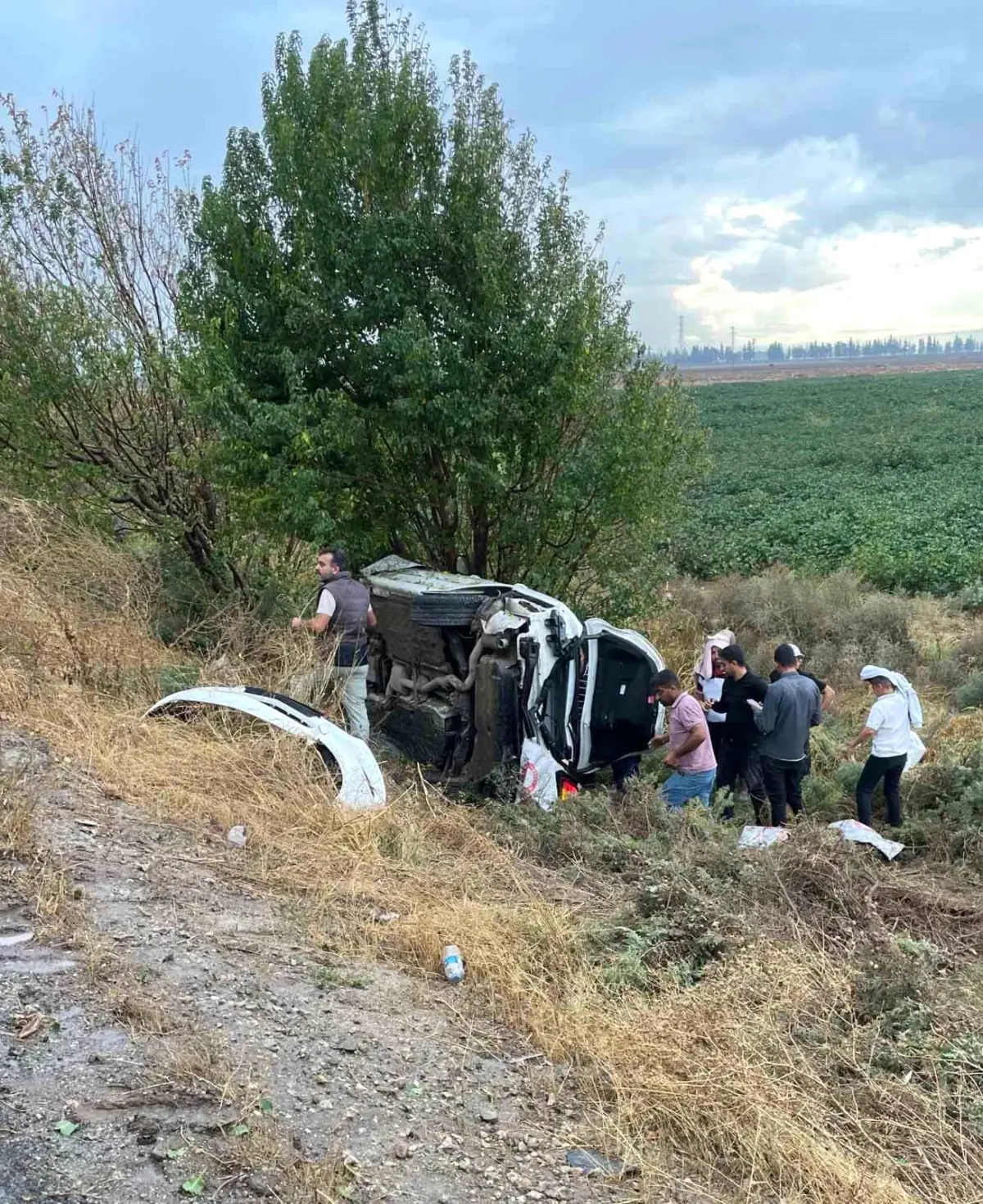 hatayda trafik kazasinda genc surucu hayatini kaybetti gseMcVxw.jpg