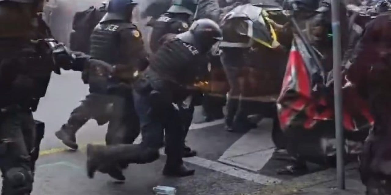 isvicrede filistine destek gosterilerine polis saldirdi HXIKHUsj.jpg