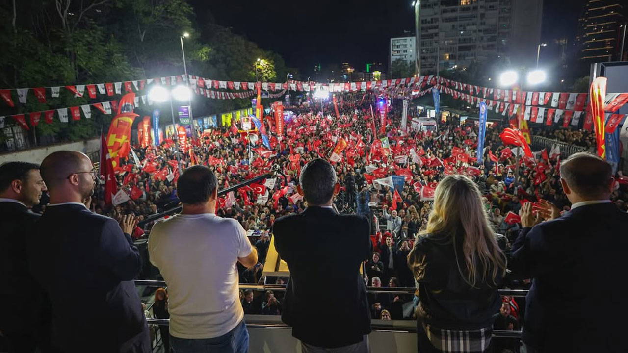 saatler kaldi chp bir ilki gerceklestiriyor IX1iiDTc.jpg