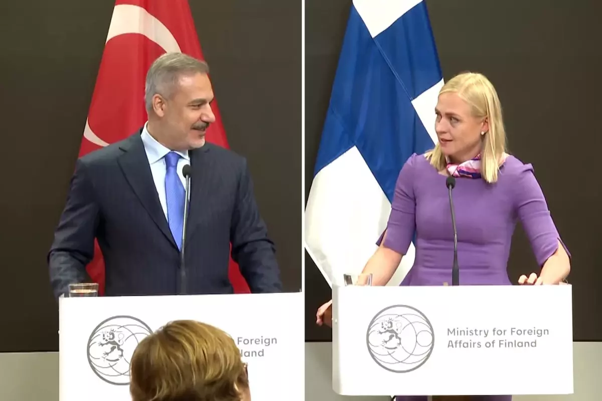 bakan fidanin gogsunun kabardigi an EqbLjBYd.jpg