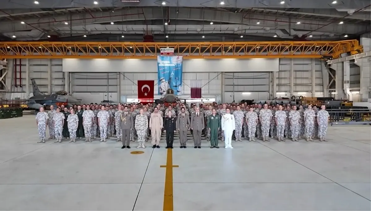 org bayraktaroglunun katar ziyareti SxzCYKmI.jpg