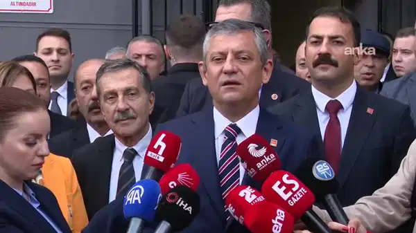 ozgur ozelden akin gurlek aciklamasi 10 ay boyunca maas almis sucustu yakalandi Rk9DwMTM.jpg