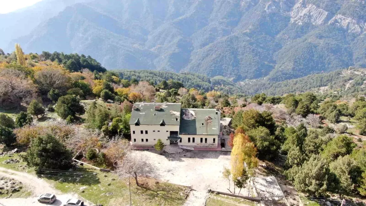 pasa yaylasi oteli terkedildi uXEQnPXR.jpg