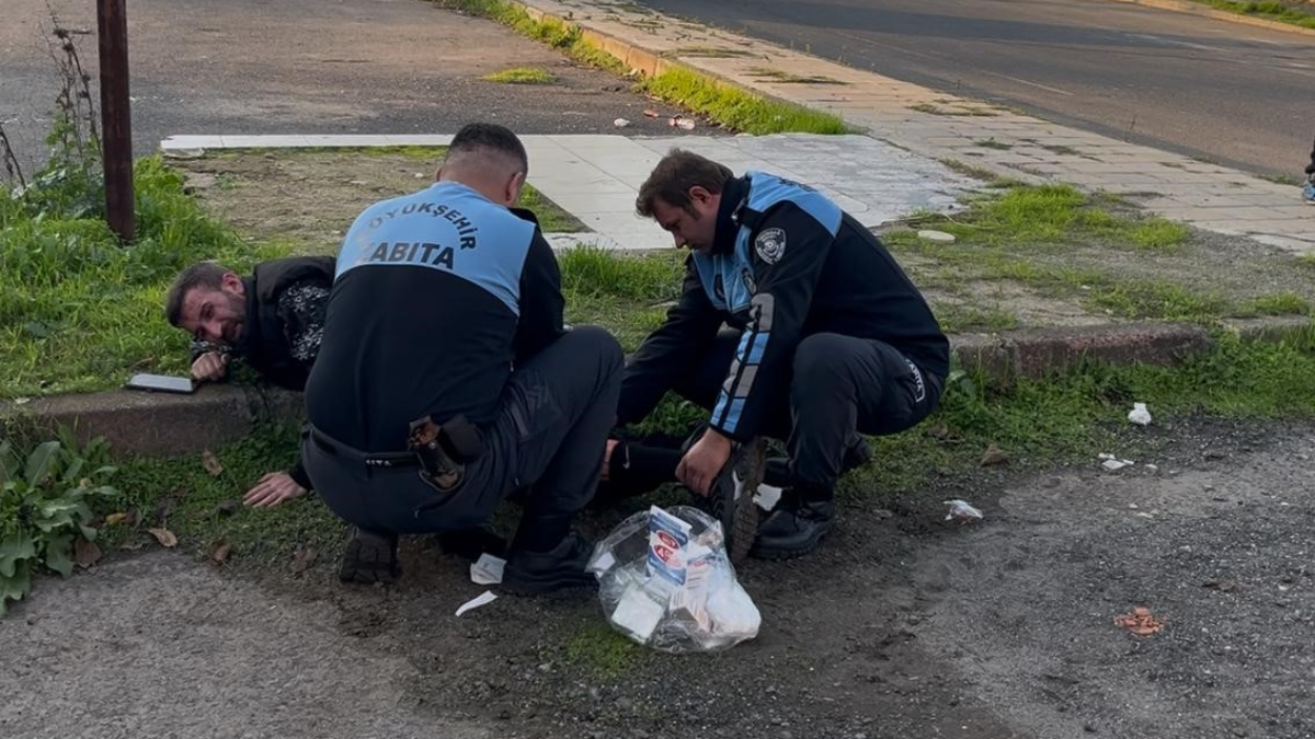 tekirdagda bir kisi montunu isteyen sahislara olumsuz cevap verince bicaklandi 7KcF3EeJ.jpg