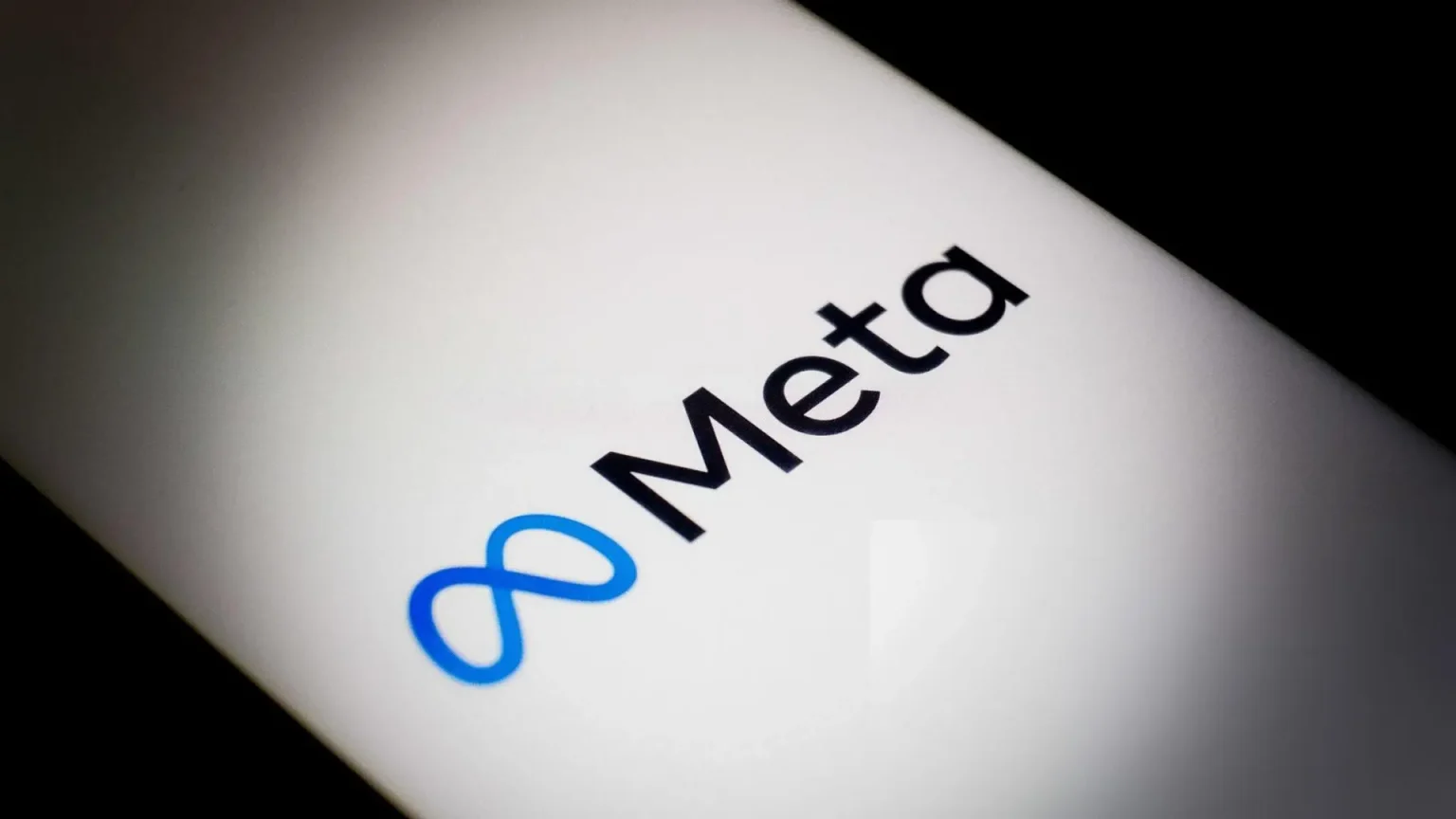 Meta’nın veri merkezi projesine BlackRock ve Pimco’dan milyar dolarlık yatırım