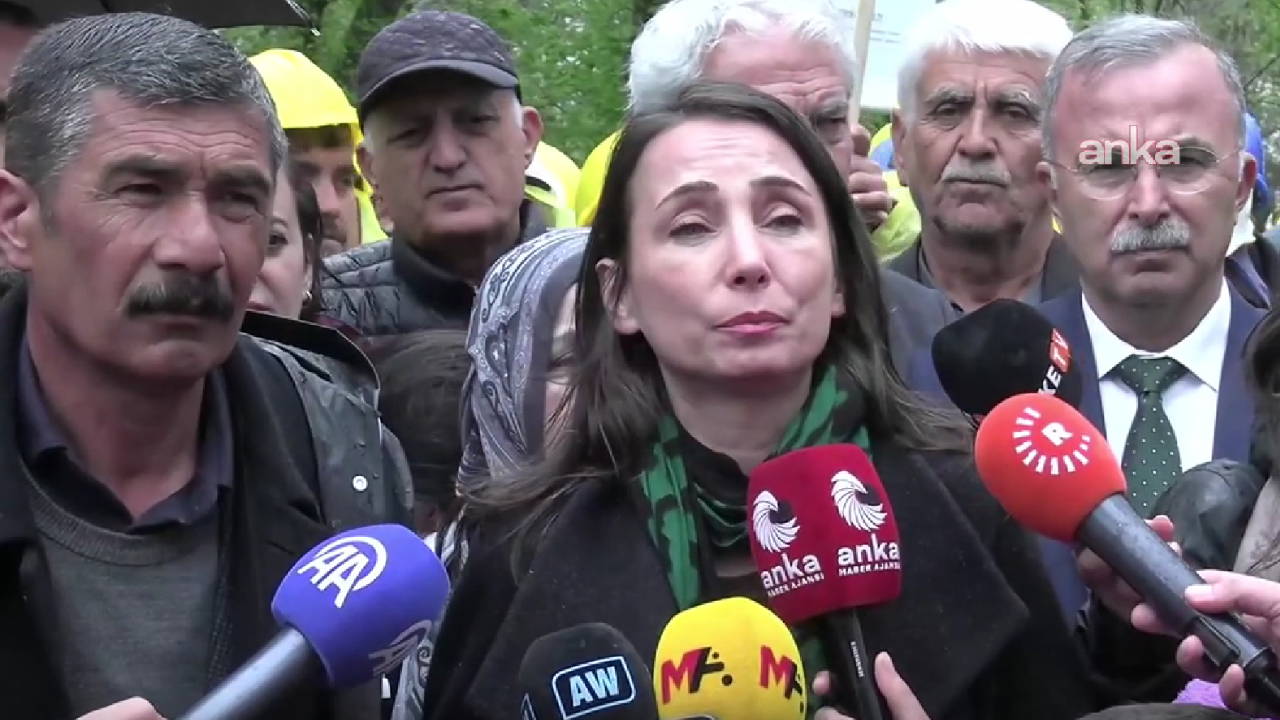 Tülay Hatimoğulları, Açlık Grevindeki Maden İşçilerini Destekledi: “Doruk Maden Çalışanlarının Yanındayız”